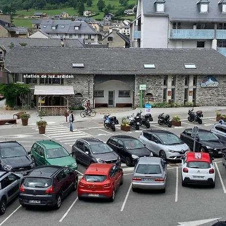 Appartement Centre Ville Luz Saint Sauveur T4 Pour 10 Personnes Luz-Saint-Sauveur Exterior photo