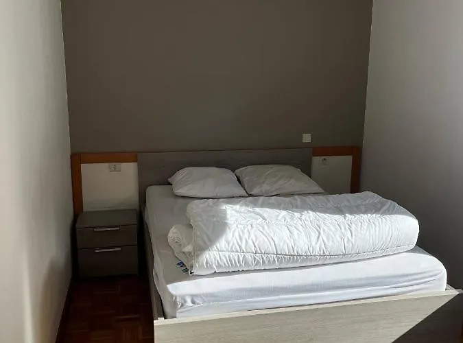 Appartement Centre Ville Luz Saint Sauveur T4 Pour 10 Personnes